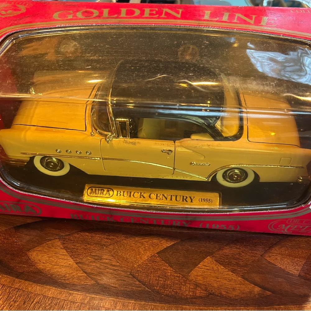 Mira Buick Century 1955 Diecast Model Car